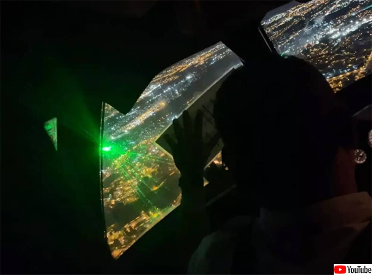 アメリカで飛行機を狙ったレーザー照射攻撃が急増、パイロットが失明の危機
