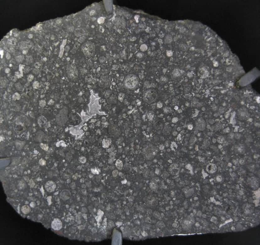 1024px-Allende_meteorite_e
