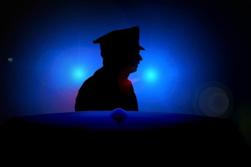 blue-light-1675686_640_e