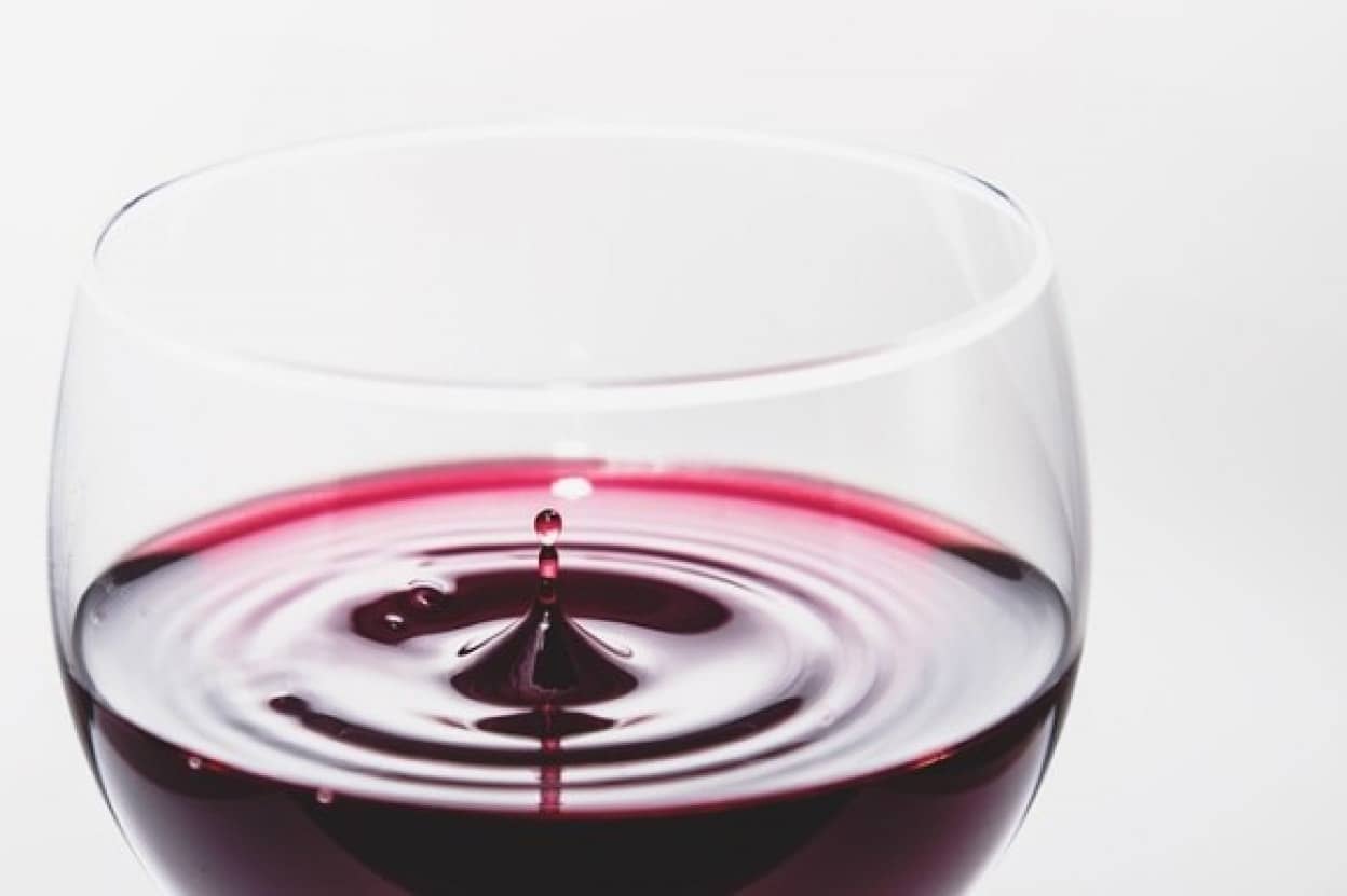 wine-933236_640_e