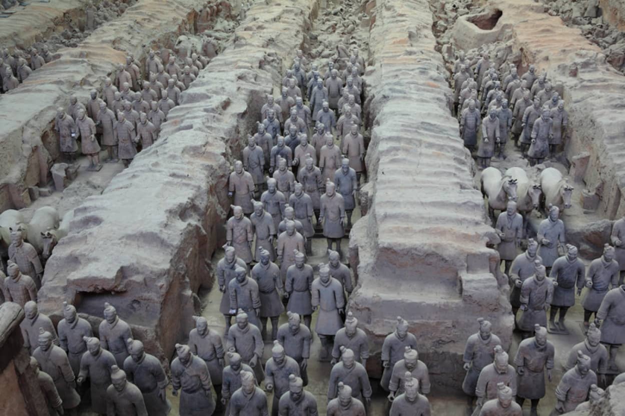 始皇帝の霊廟に副葬された8000体もの兵馬俑が発見されるも、肝心な始皇帝の墓は手つかずのまま。その理由とは？