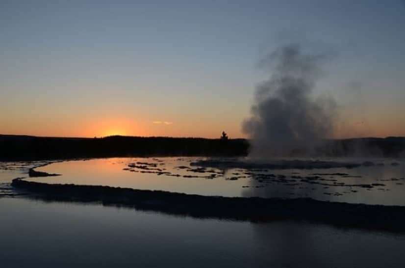 great-fountain-geyser-65782_640_e