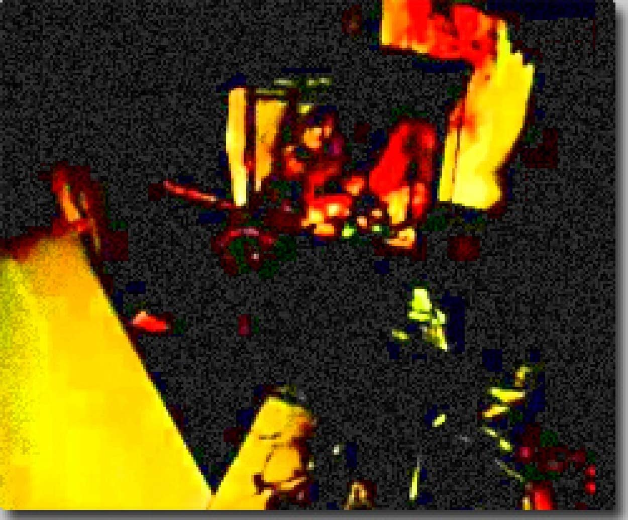 撮影の仕方でここまで怖くなる 謎の廃墟を探索 赤の部屋 カラパイア