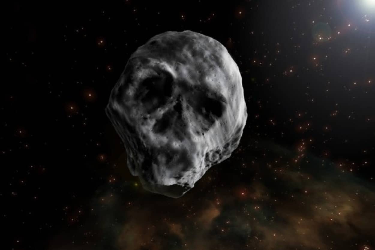 ドクロのような屍の小惑星 15 Tb145 が18年11月頃 再び地球に接近 カラパイア