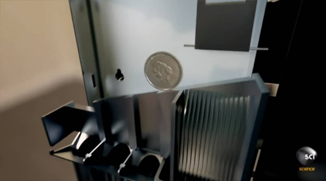 自動販売機はどうやって偽の硬貨を判別しているのか その謎に迫る カラパイア