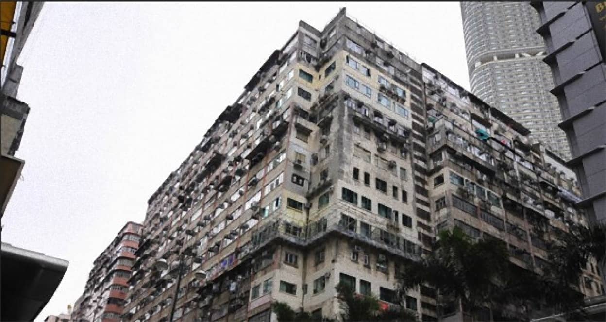 今はなき九龍城砦の面影を求めて 世界中のバックパッカーたちが集まる香港の巨大複合ビル 重慶大厦 チョンキンマンション カラパイア