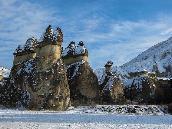 love valley goreme turkey 23