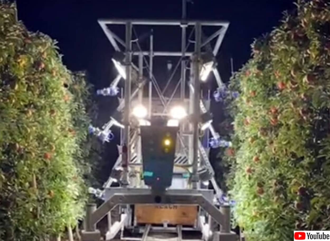自動りんご収穫ロボット