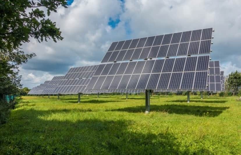 photovoltaic-system-2742302_640_e