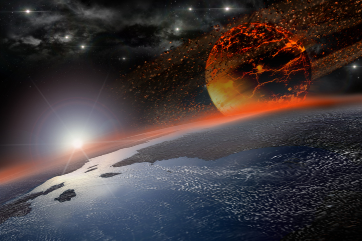 地球の強烈な重力が接近する小惑星の岩石を分裂させ衝突リスクを軽減させている可能性