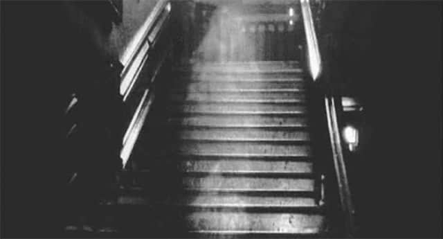 通販 幽霊がでる大邸宅が 50人目のアニバーサリー スピナー ピン ガス Phineas エズラ Leota夫人です 直販安い Playyourfuture Org