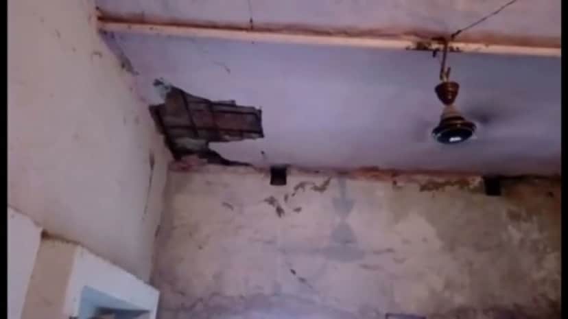 ceiling_e
