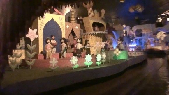 あれ 何かが違うぞ 中国のイッツ ア スモールワールドはネズミ のアレと似て非なるホラー感があった カラパイア あれ 何かが違うぞ 中国のイッツ ア スモールワールドはネズミ のアレと似て非なるホラー感があった カラパイア