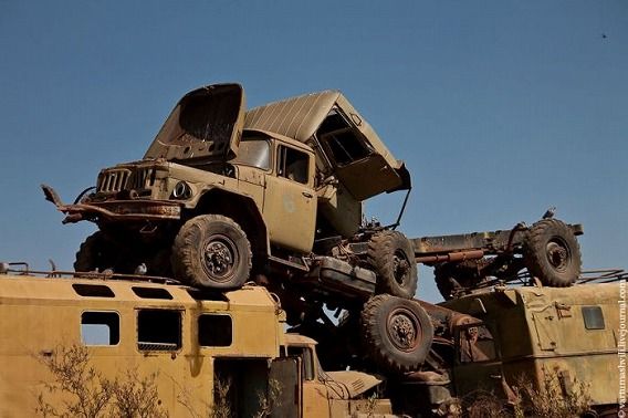 tank_cemetery_27