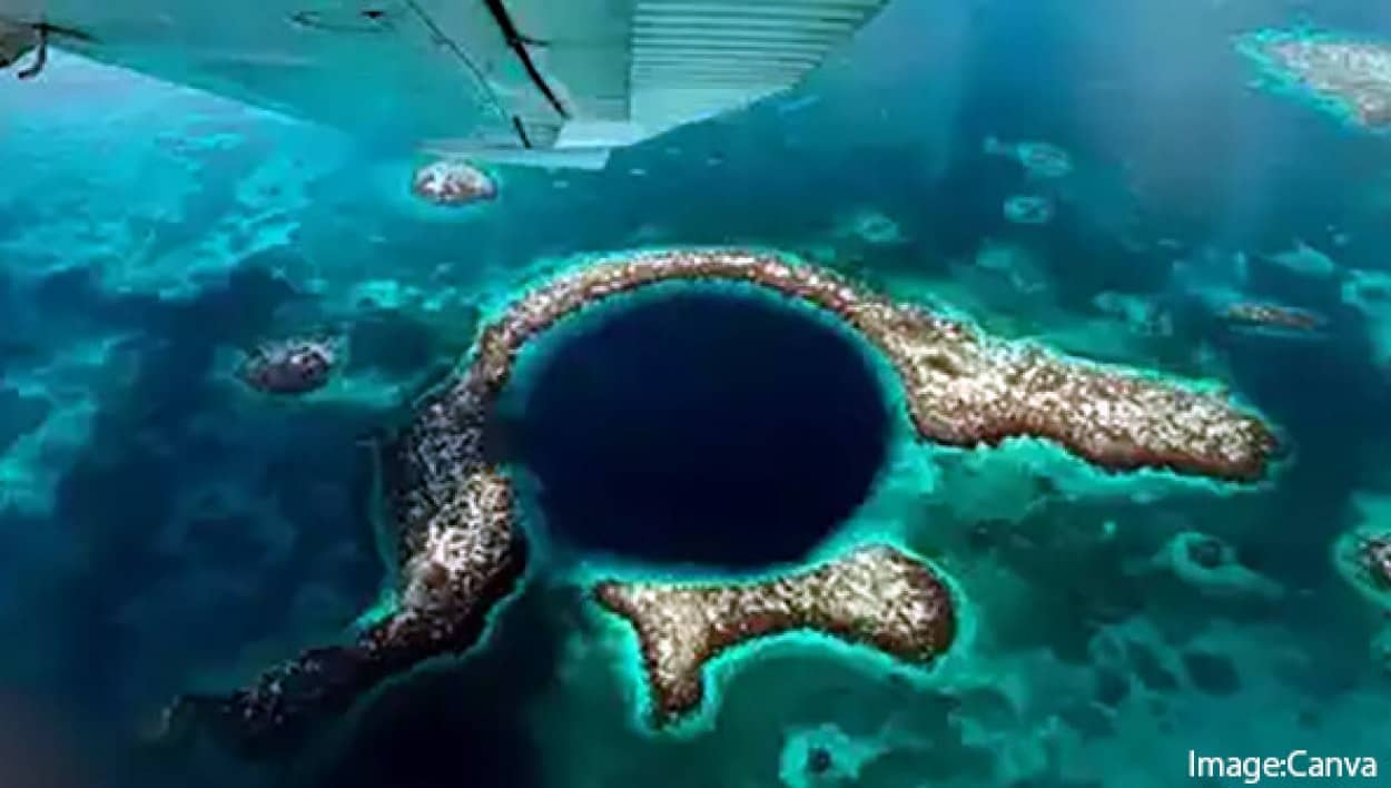メキシコのブルーホールは世界一深かった。底知れぬ深さで隠された洞窟やトンネルもある可能性