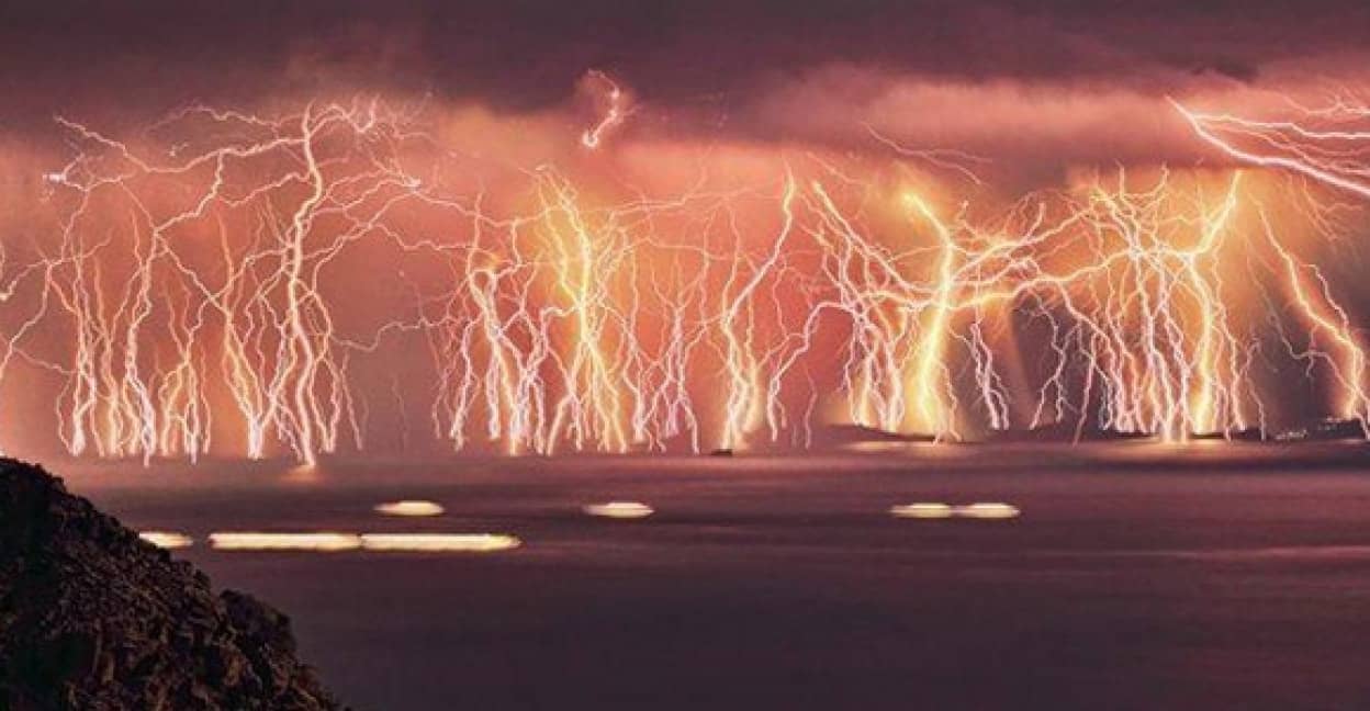 落雷から身を守る方法 ライフハック カラパイア 落雷から身を守る方法 ライフハック カラパイア