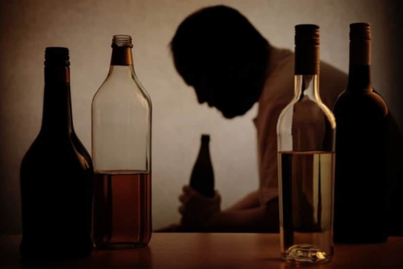 お酒がやめられない理由