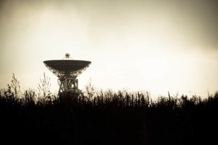 radio-telescope-1031303_640_e