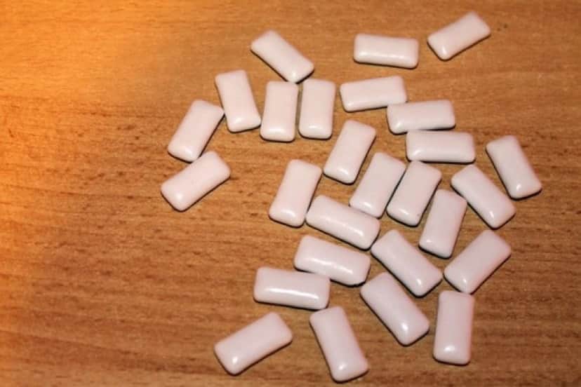 chewing-gum-gb988bfdb9_640_e