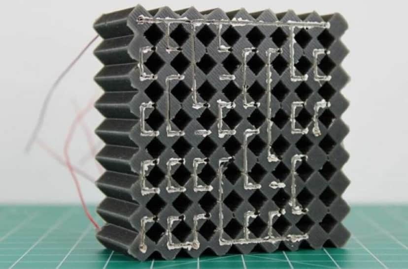 researchers-engineer-n-1_e