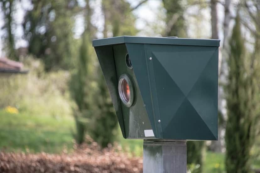 speed-camera-g638525bb4_640