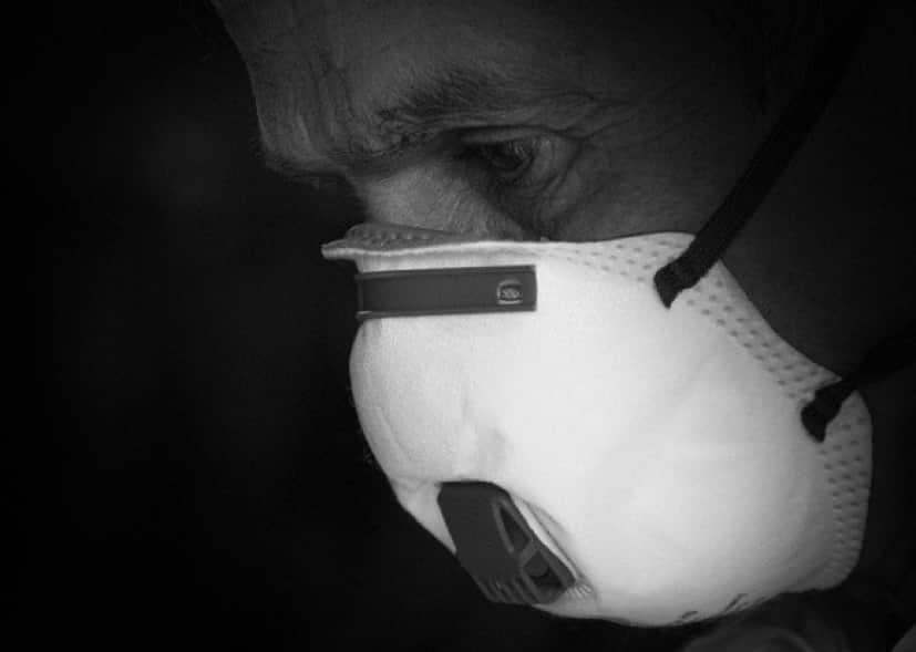 mask-4934395_640_e