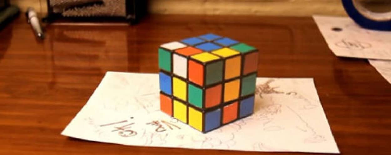 二次元と三次元の狭間がわかる不思議な錯視トリック映像 カラパイア