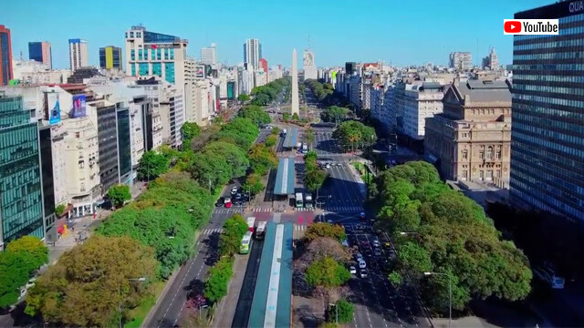知ってた？世界で最も幅の広い大通りはアルゼンチンにある
