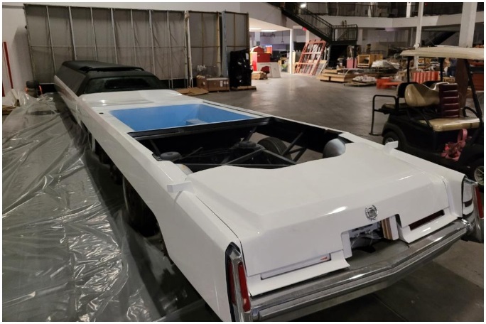 世界最長の車は全長約31メートル プールからヘリポートまでついている カラパイア 世界最長の車は全長約31メートル プールからヘリポートまでついている カラパイア