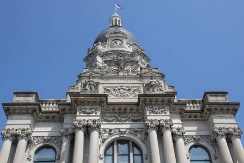courthouse-gd72ceb6bb_640_e
