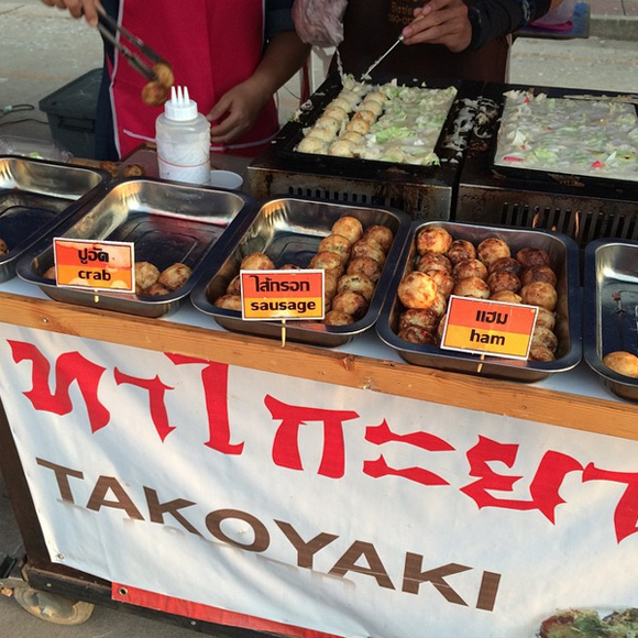 たこ焼きなのにタコがない タイのたこ焼き屋台事情 カラパイア たこ焼きなのにタコがない タイのたこ焼き屋台事情 カラパイア