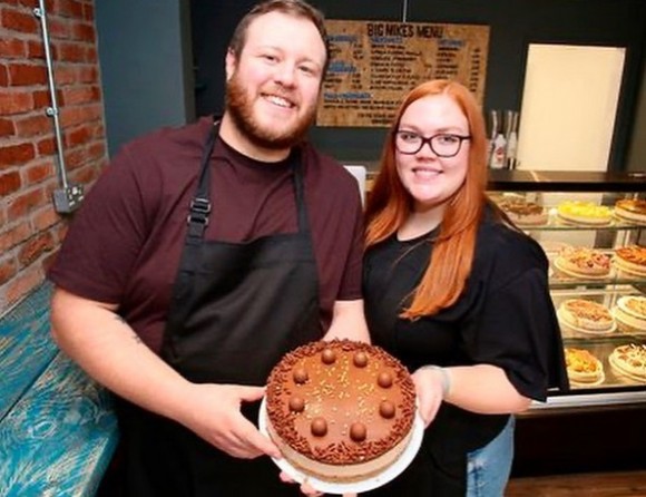 ピンチがチャンスに 新型コロナで休職となった男性 彼女の誕生日に作ったケーキがきっかけでケーキ店をオープン カラパイア