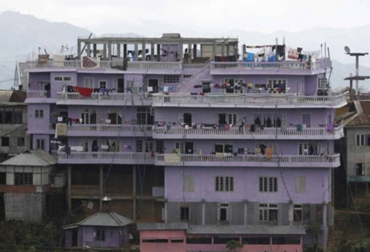 一つ屋根の下に総勢199人の大家族が暮らすインドの家