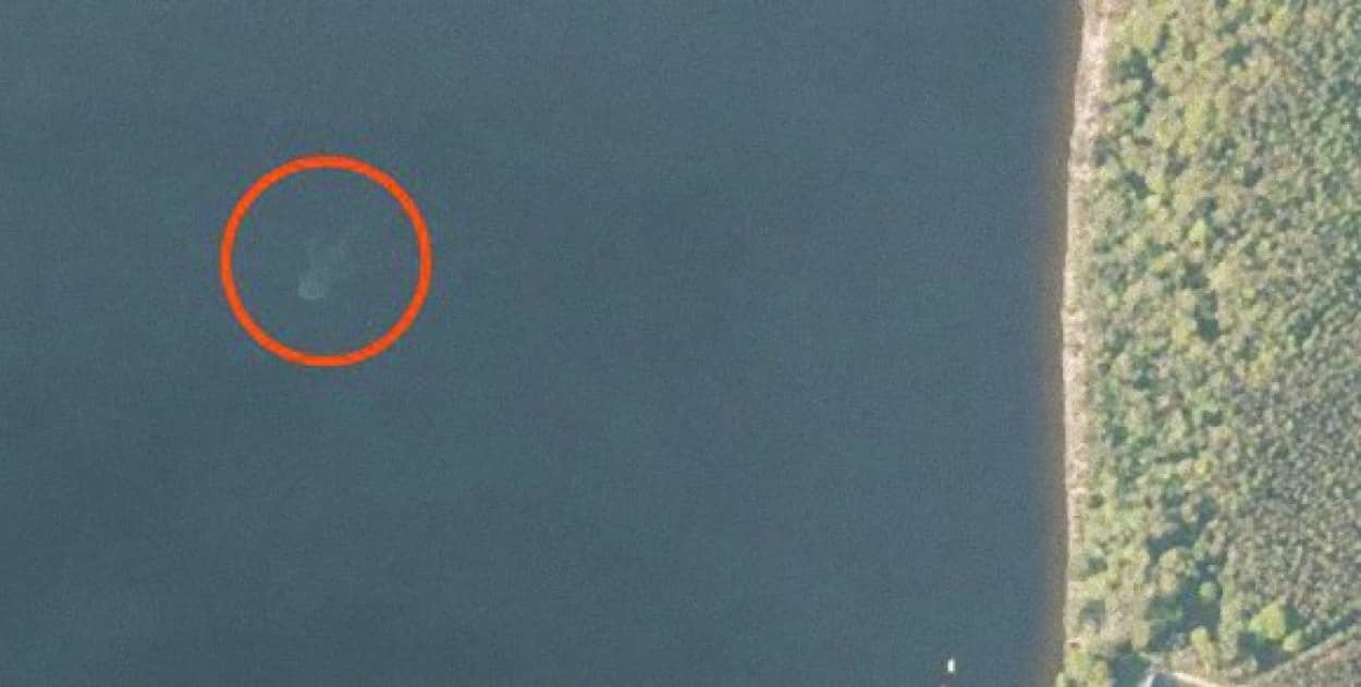 ネス湖にネッシー現る 地図アプリの衛星写真が捕えたネス湖を泳ぐ謎生物 カラパイア ネス湖にネッシー現る 地図アプリの衛星写真が捕えたネス湖を泳ぐ謎生物 カラパイア