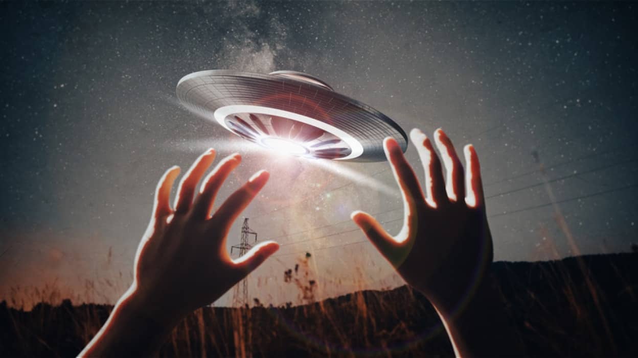 数学のテストを受けたくない小学生「UFOが来た」の嘘の噂を流す