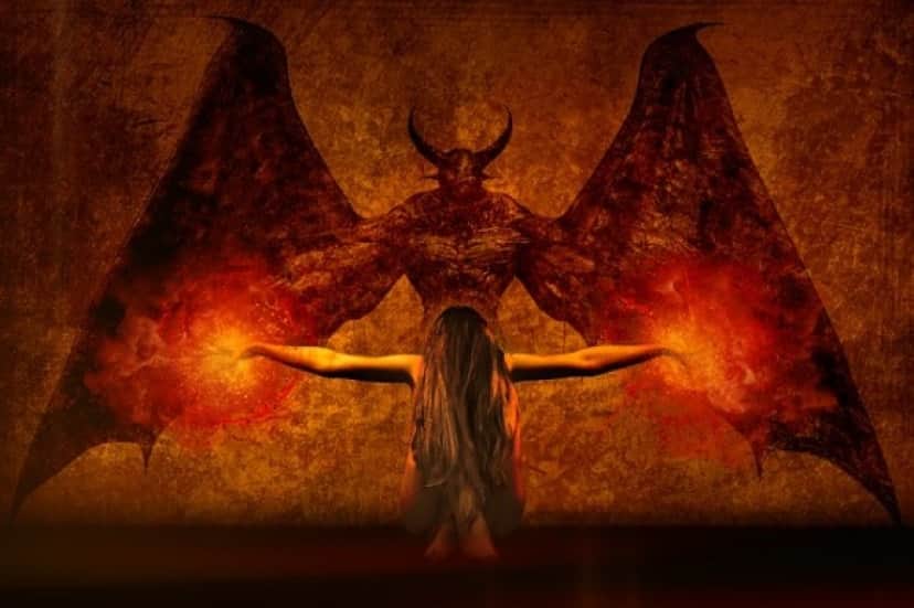 dark-art-2838965_640_e