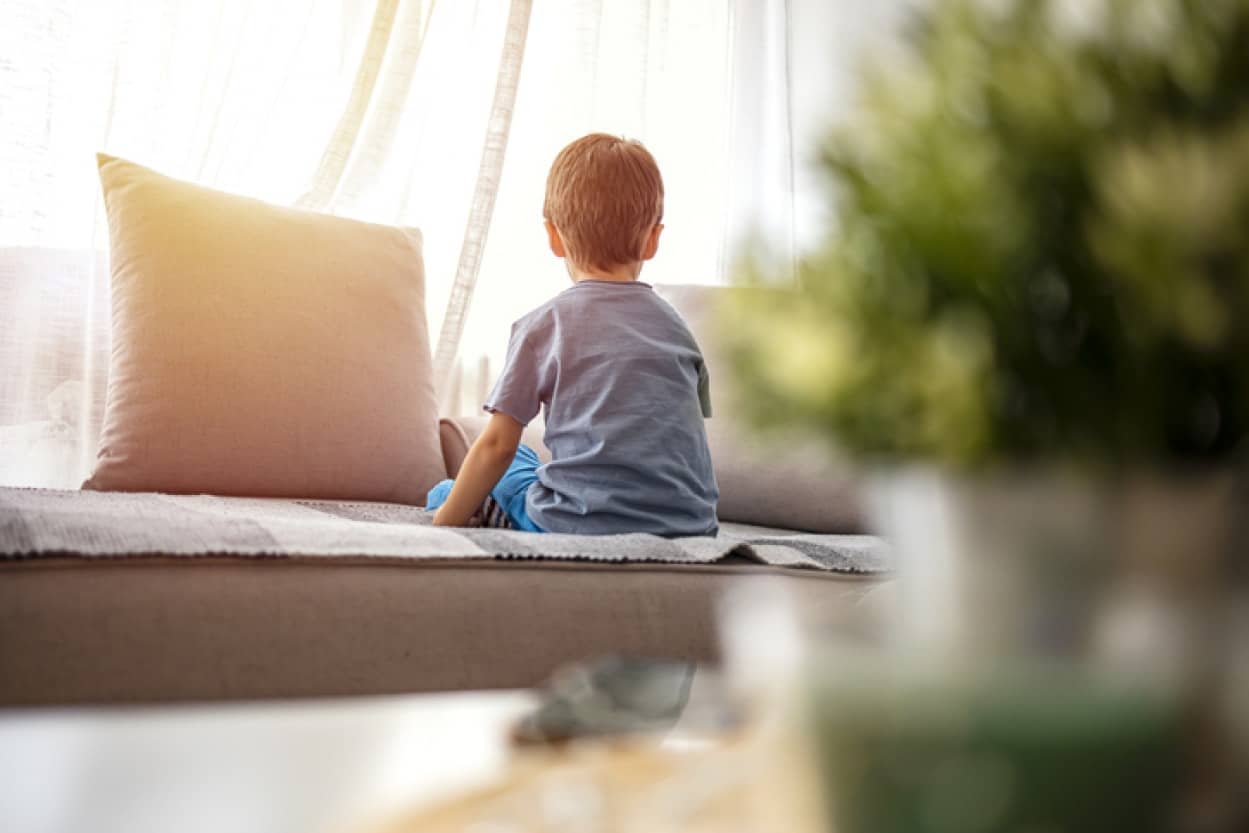 2歳の男の子が思春期に