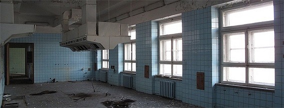 スターリン時代に建てられた ロシアの小児病棟廃墟 カラパイア