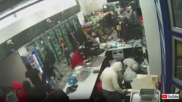 アメリカのガソリンスタンドで100人規模の集団強盗、通報するも警察が駆け付けたのはなんと9時間後