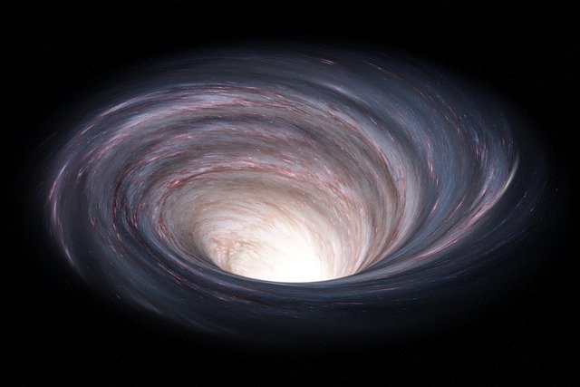 wormhole-5319178_640