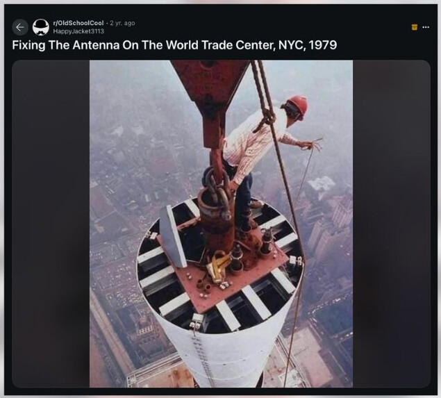 当時は作業も命がけ。1979年に世界貿易センターのアンテナを修理している人物の貴重な写真