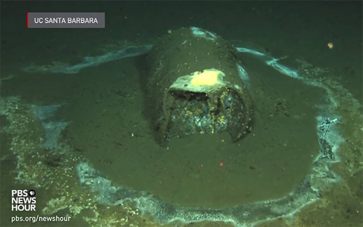 第二次世界大戦時、有毒廃棄物が大量投棄されていたカリフォルニアの海岸