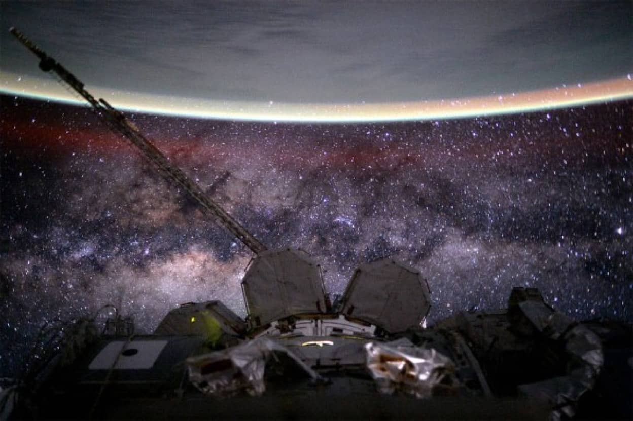 美しい 宇宙飛行士がissから撮った息をのむような素晴らしい宇宙写真 カラパイア 美しい 宇宙飛行士がissから撮った息をのむような素晴らしい宇宙写真 カラパイア