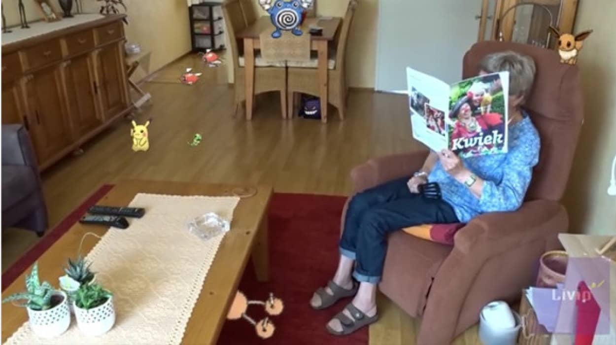 80歳を超えると肉眼で ポケモンgo のポケモンが見えるらしい でもってモンスターボールを使わなくてもゲット可能なんだぜ カラパイア
