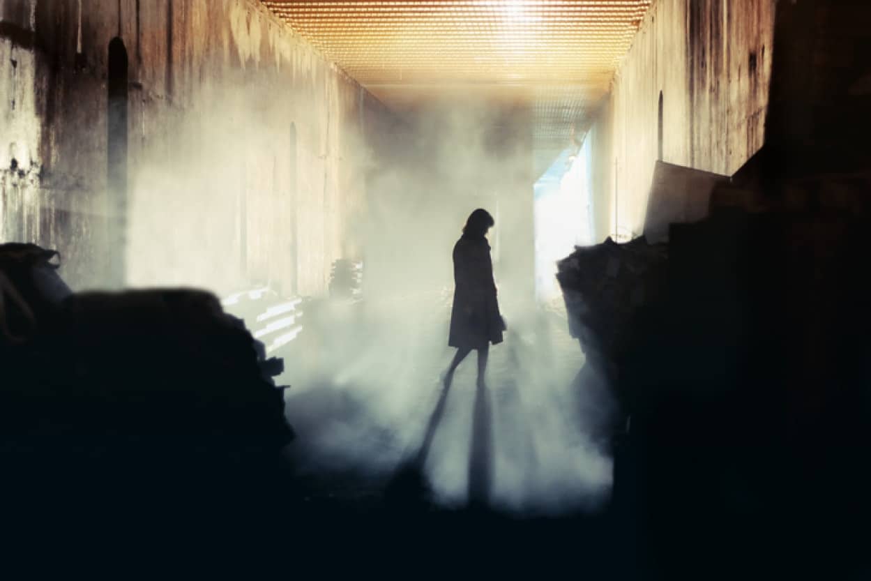 死者の声が聞こえる人の特徴を科学で紐解く