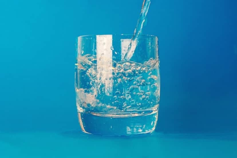 glass-2619011_640