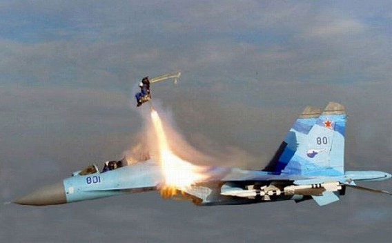 fascinating_pilots_ejections_640_21