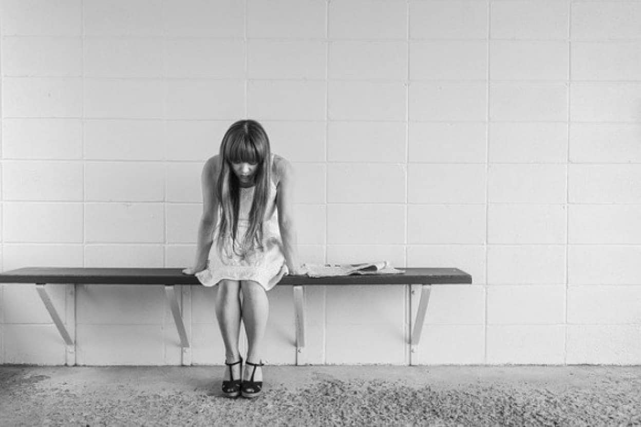 worried-girl-413690_640_e