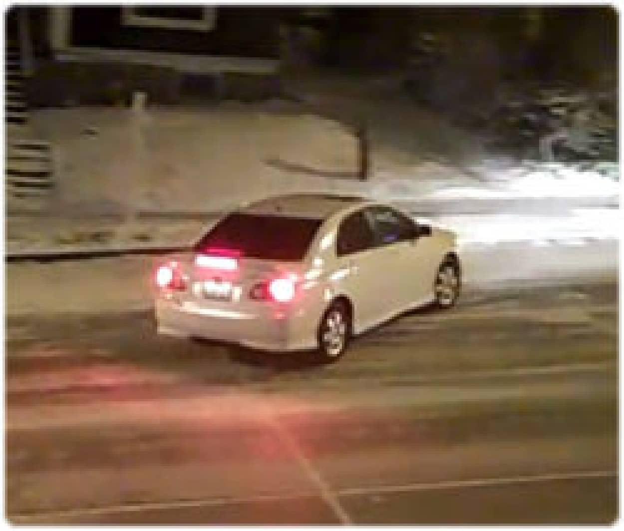 米シアトルは雪まみれで道路は事故だらけ すってんころりん車の連鎖 カラパイア 米シアトルは雪まみれで道路は事故だらけ すってんころりん車の連鎖 カラパイア