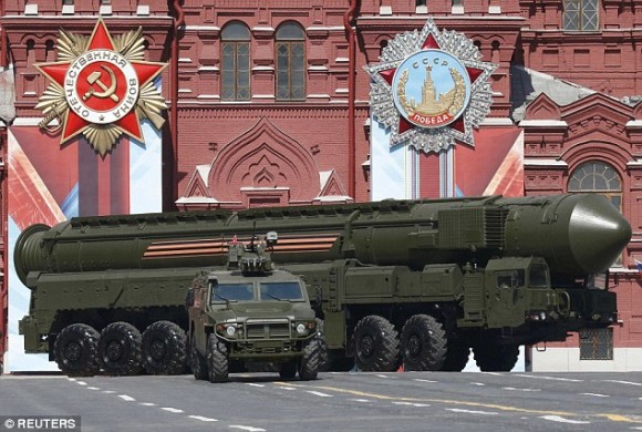 ロシアがすごい兵器作ってた イギリスまで13分の極超音速ミサイルの発射実験に成功 カラパイア ロシアがすごい兵器作ってた イギリスまで13分の極超音速ミサイルの発射実験に成功 カラパイア